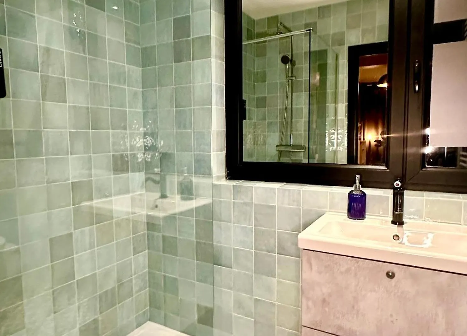 Luxury Suites Diamond By Rikas Hotels Anvers 0*,  Belçika